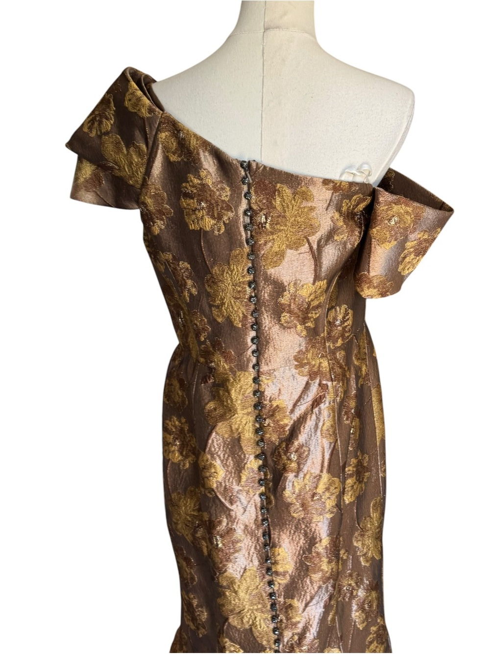Alexander by Daymor - NWT Asymmetric Floral Mermaid Gown Mocha/Gold Sz 12 - Picture 7 of 8